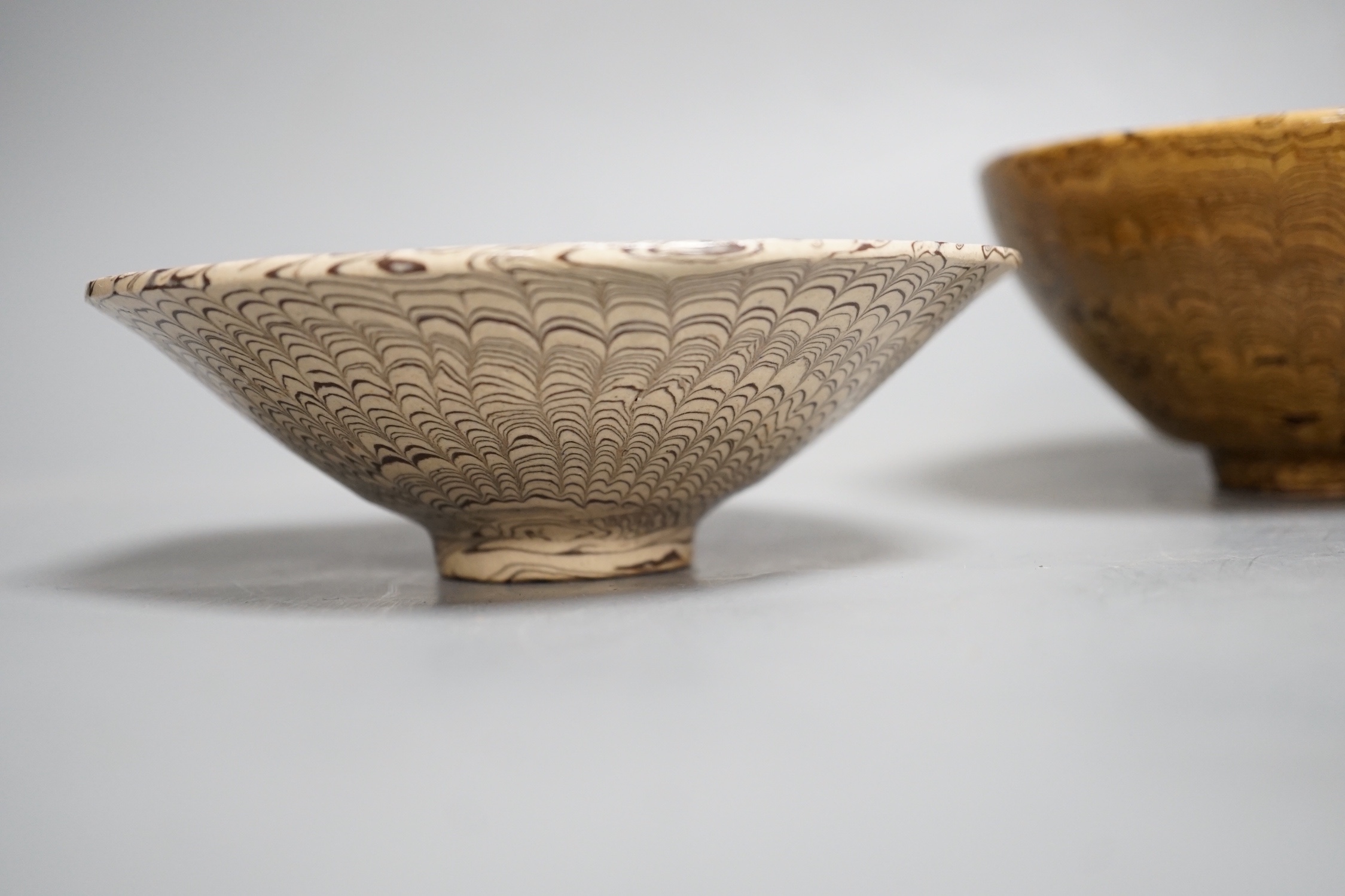 Two Chinese marbled pottery bowls, 14.5cm